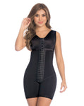 Mid-leg girdle with bra and brooches, Heart Buttocks - Delié 09431